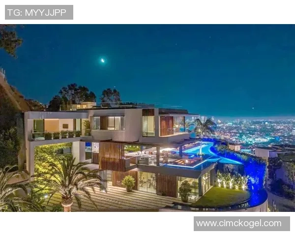 足球明星豪宅大揭秘：他们的居住地在哪些城市和豪宅区最引人注目